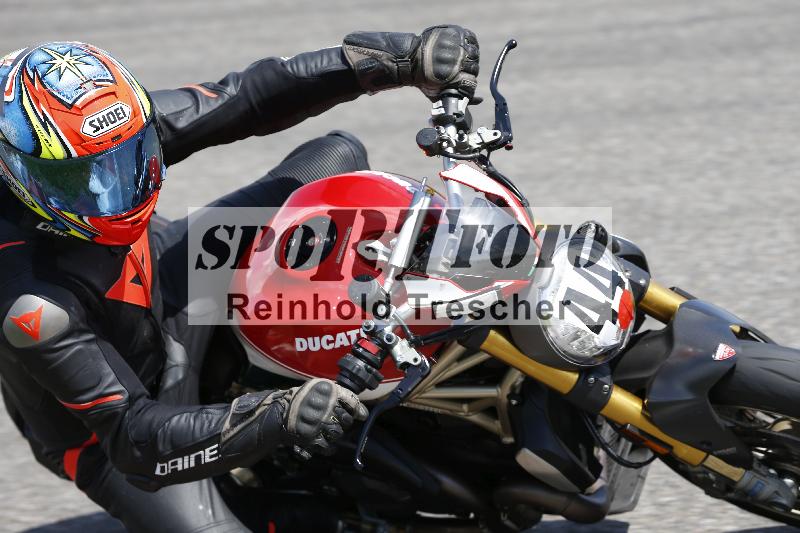 /15 13.05.2025 Max Racing ADR/Gruppe rot/44